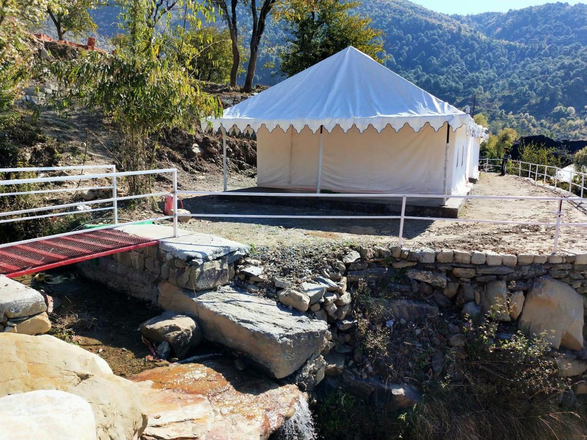 Hill Ventures Adventure Camp And Restaurant 호텔 다람샬라 외부 사진