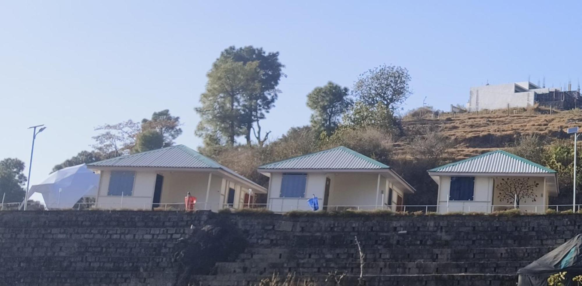 Hill Ventures Adventure Camp And Restaurant 호텔 다람샬라 외부 사진