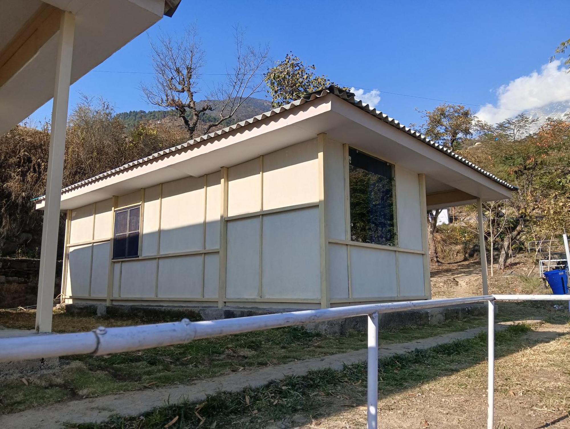 Hill Ventures Adventure Camp And Restaurant 호텔 다람샬라 외부 사진